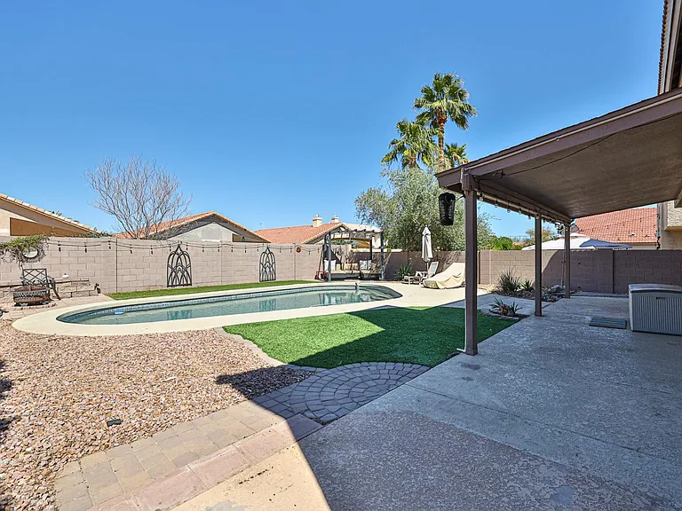 3236 E Hiddenview Dr — Photo 31