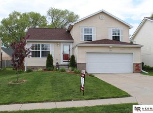 6408 N 131st St, Omaha, NE 68164