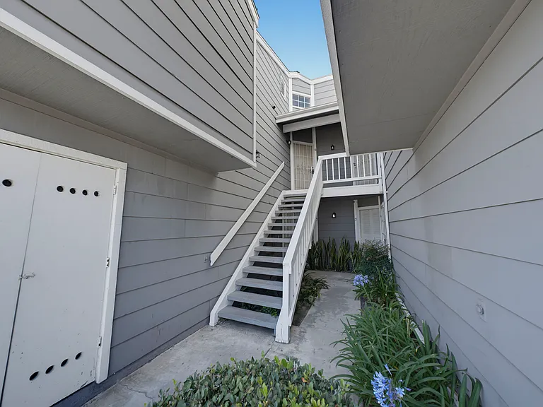 21421 Juan Ave #6 — Photo 23