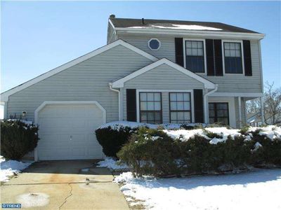 24 Sycamore Dr, Blackwood, NJ, 08012