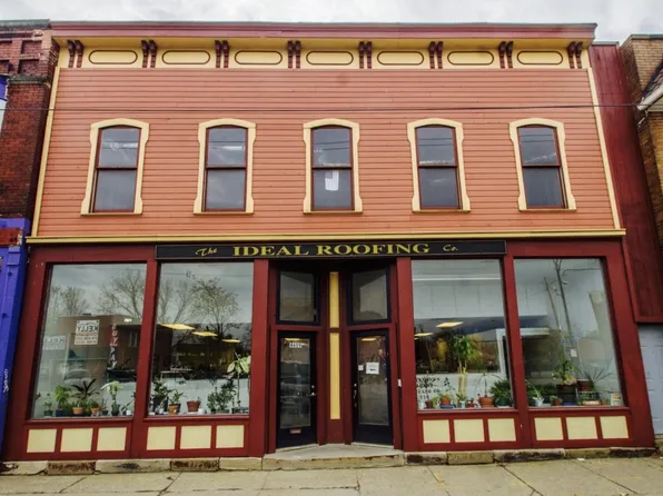 4607 Lorain Ave #201, Cleveland, OH 44102