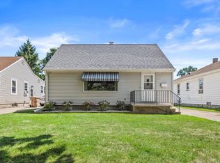 3829 16th Ave, Kenosha, WI 53140