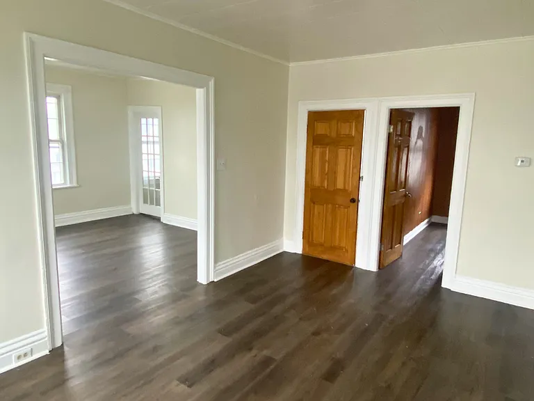 163 Paine St — Photo 4
