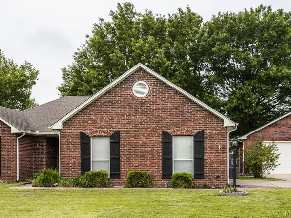 25296 S Valley Dr, Claremore, OK 74019