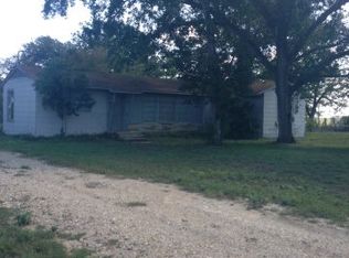 10275 Fm 621, Staples, TX 78670