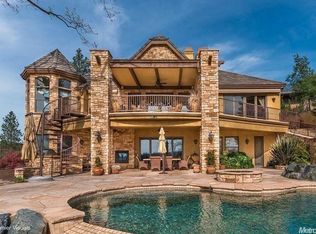 23744 Darkhorse Dr, Auburn, CA 95602