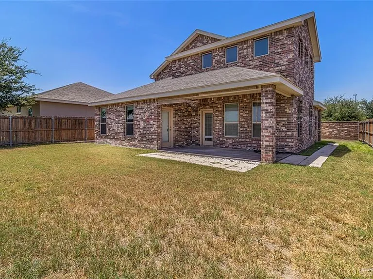 5217 Lost Creek Ln — Photo 15