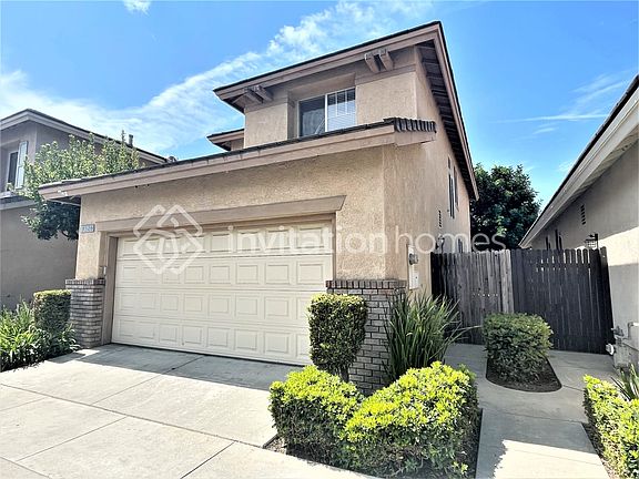 2nd image of 4520 Paseo Girasol