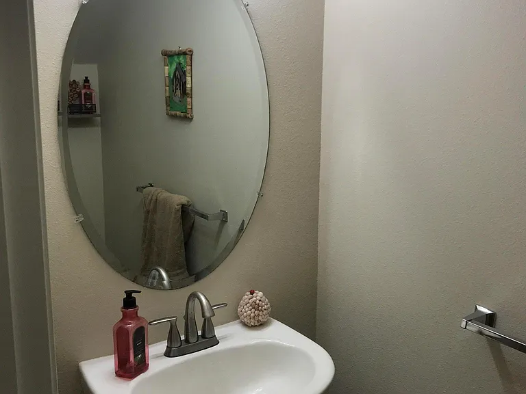 NW Arroyo Pl — Photo 7