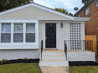 77 E 87th St, Chicago, IL 60619