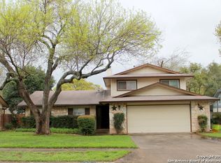 8534 Tanbark Dr, San Antonio, TX 78240
