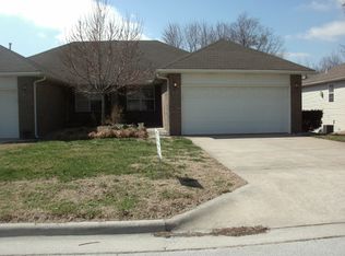 805-807 S Pinhook Dr, Nixa, MO 65714