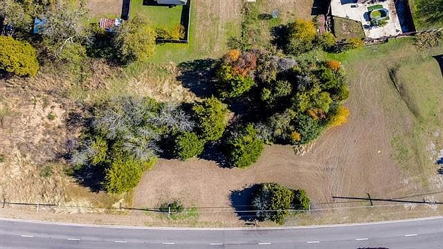 2nd image of 6438 S Lancaster Rd