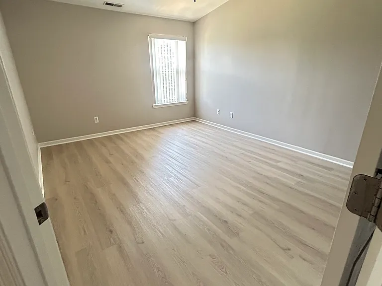8413 Heywood Cir — Photo 22