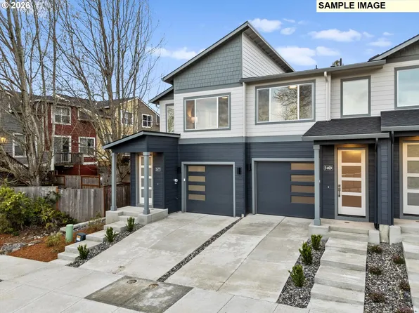 2455 NW 1st Dr, Gresham, OR 97030