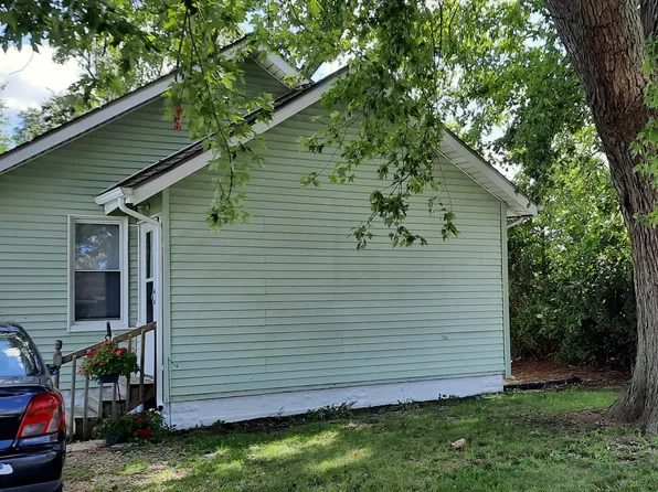 330 Cleveland St, Mishawaka, IN 46544
