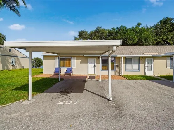 207 Winter Ridge Blvd #4, Winter Haven, FL 33881