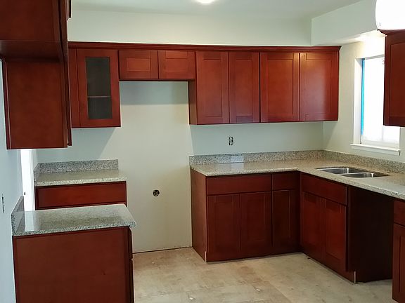 2nd image of 2306 Vardon Ave