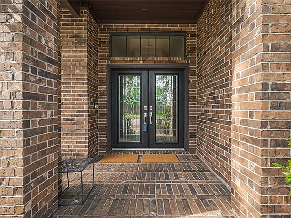 4th image of 3302 Antelope Creek Lane