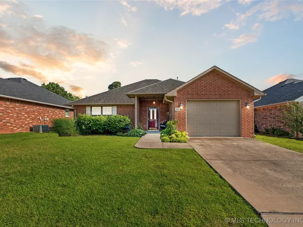308 Savannah Park, Pryor, OK 74361