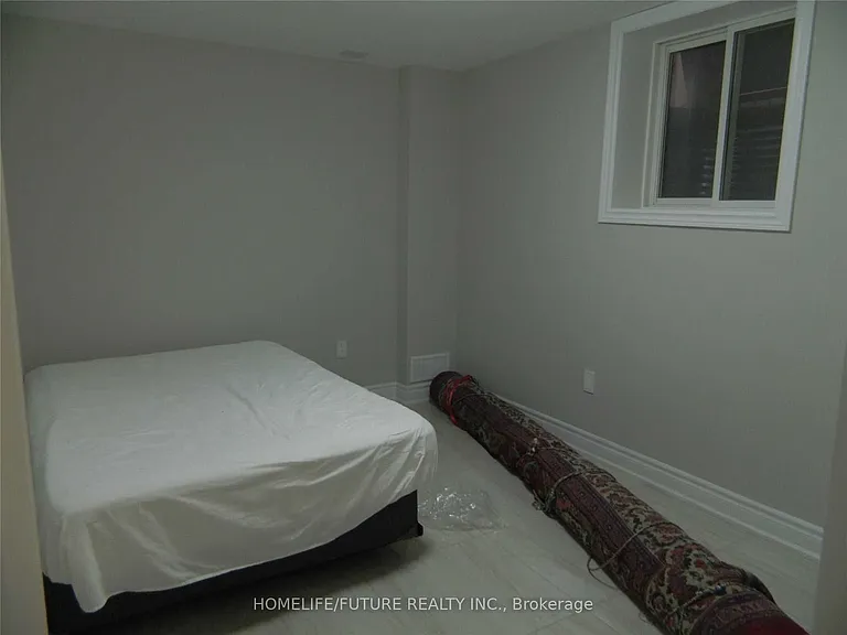 147 Glad Park Ave #BASEMENT — Photo 8