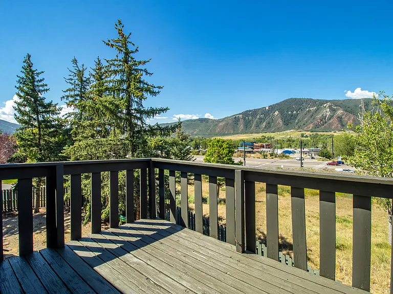 15 Sagewood Ct — Photo 4