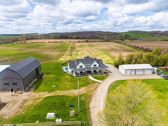 4th image of 50 Farmview Rd