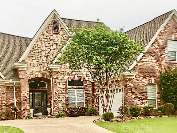 2nd image of 4420 Chalice Dr