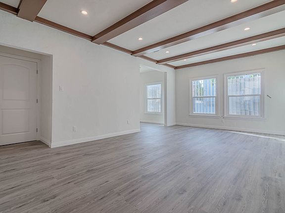 3rd image of 400 N Ogden Dr #5