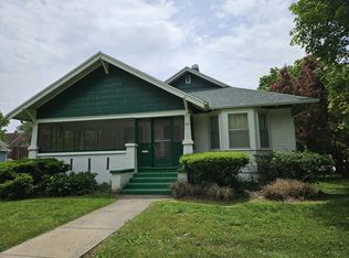 430 W Pleasant St, Aurora, MO 65605