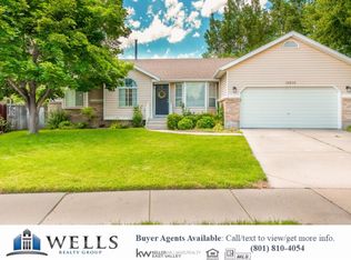 11216 S Sandcrest Cir, Sandy, UT 84094