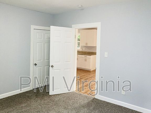 5th image of 318 N Lloyd St