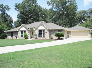 143 Bridgewood, Onalaska, TX 77360