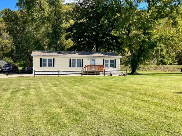 266 Webers Ln, Brookville, IN 47012