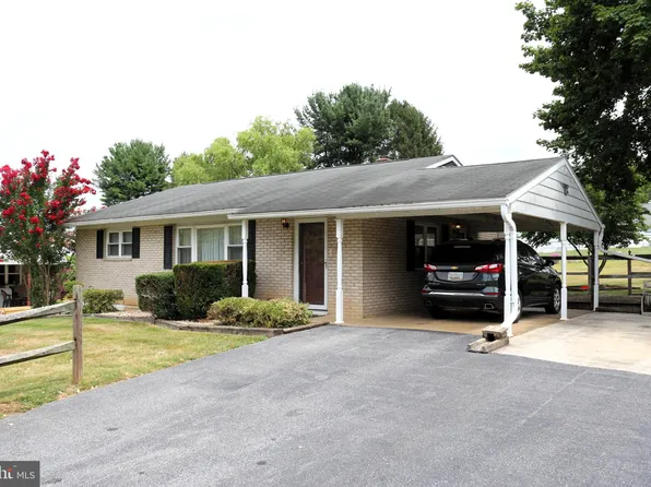 1532 Crest View Ave, Hagerstown, MD 21740