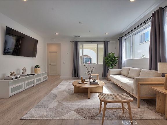5th image of 2750 182nd St Unit 120