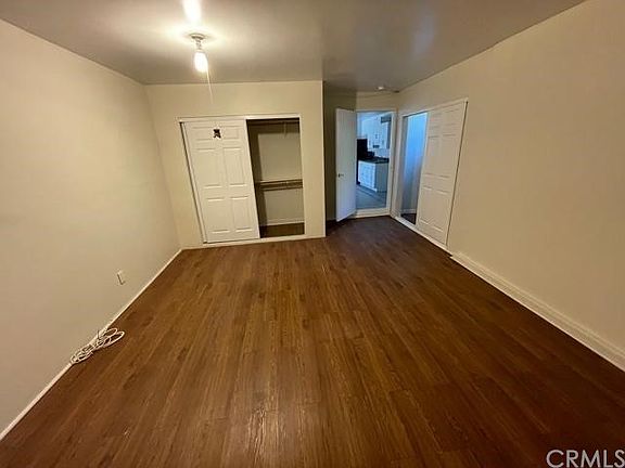 5th image of 3905 E 60th St
