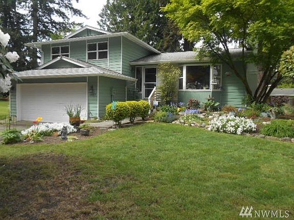 2nd image of 1817 202nd Pl SW
