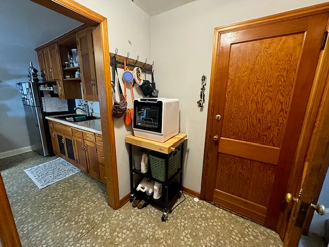 Back entry way