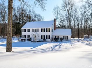 1 Owl Ridge Lane, Newtown, CT 06482