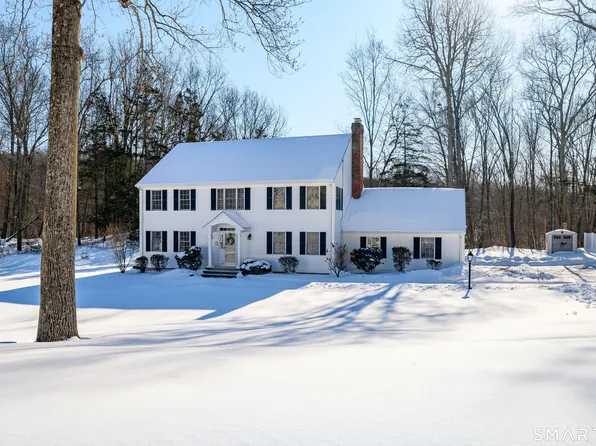 1 Owl Ridge Lane, Newtown, CT 06482