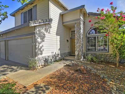 8725 Goldy Glen Way, Elk Grove, CA, 95624