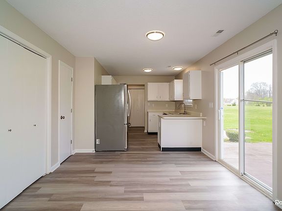 5th image of 6730 Townsend Way