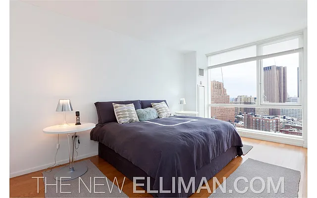 Rented by Douglas Elliman | media 21