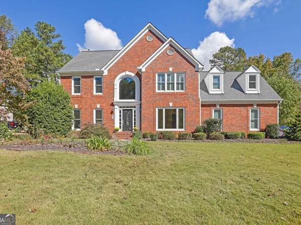 2359 Meadow Isle Ln, Lawrenceville, GA 30043