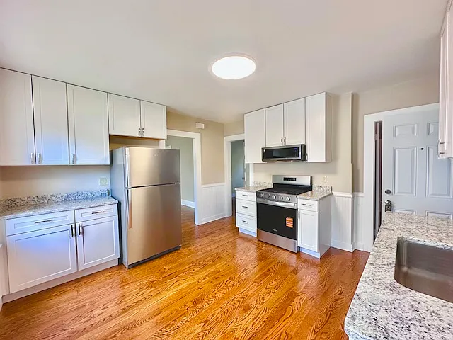 38 Spring St #40 — Photo 4