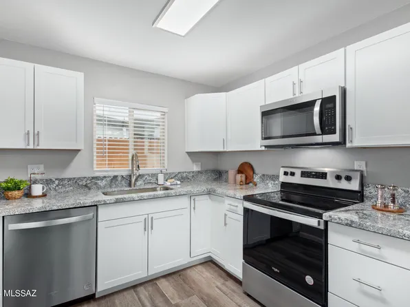 545 W Carrillo St, Tucson, AZ 85701