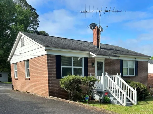 173 E Lacy St, Chester, SC 29706