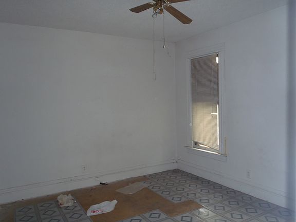 5th image of 1909 Belle Glade Ave