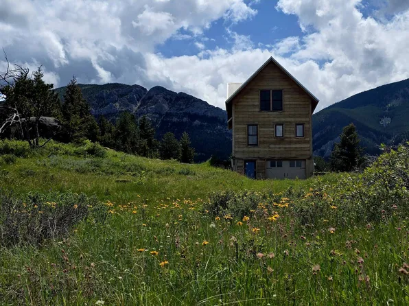 33 Cheyenne Trl, Nye, MT 59061